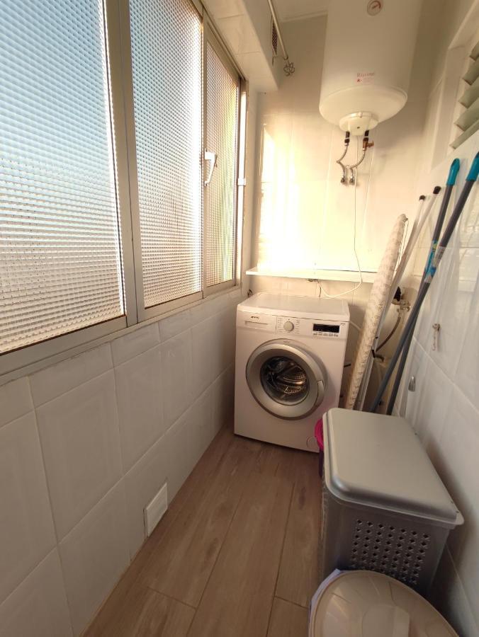 Precioso Apartamento 3 Dormitorios, Aire Acondicionado Menos 10 Min A Pie Feria Jerez De La Frontera Dış mekan fotoğraf