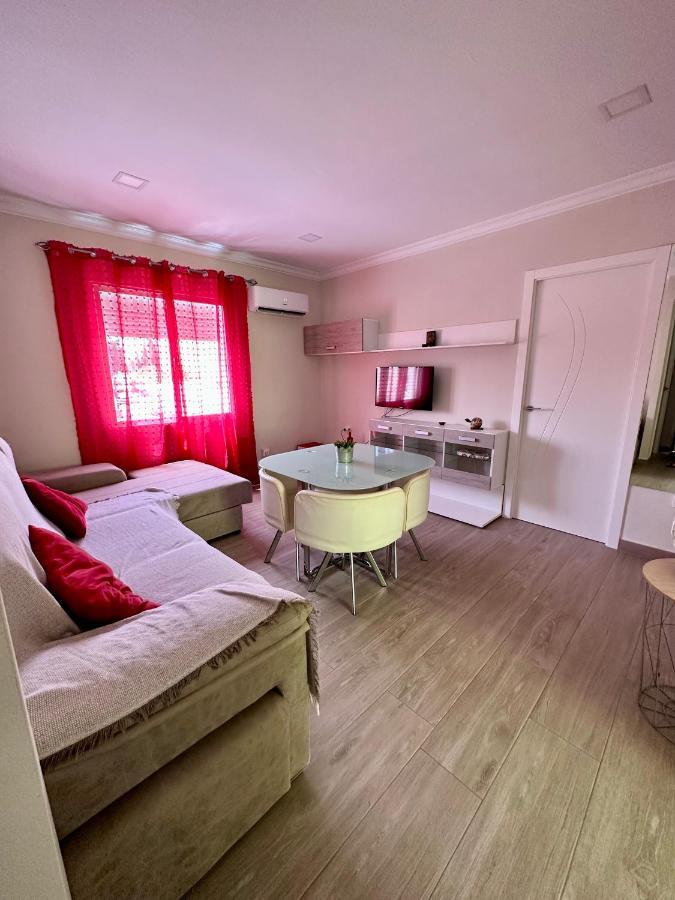 Precioso Apartamento 3 Dormitorios, Aire Acondicionado Menos 10 Min A Pie Feria Jerez De La Frontera Dış mekan fotoğraf